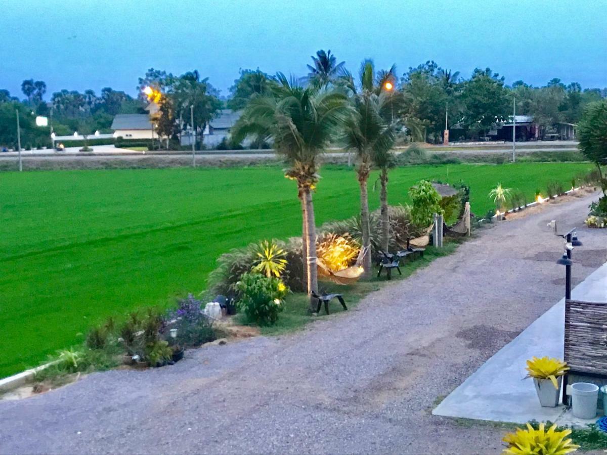 Pimchanok Resort Phetchaburi Bagian luar foto